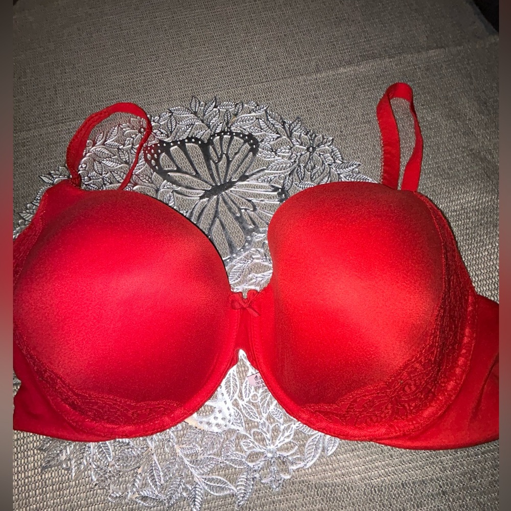 Victoria's Secret Bright Red Padded Bra with Lace Trim